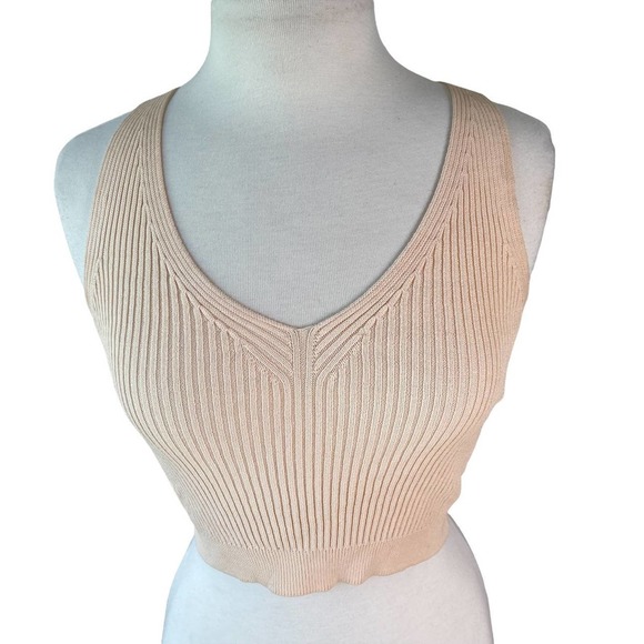 Nude Ribbed Crop Top - Stretchy Size S/ M - Picture 4 of 6